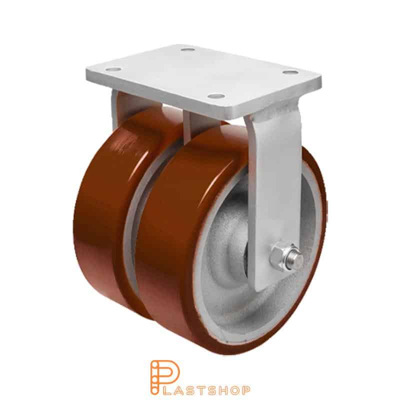 Double wheel fixed bracket, plate, wheel diameter 200 mm, building height 264 mm, hub in cast iron with soft track in PUR in röd. 2500 kg load capacity, double ball bearings