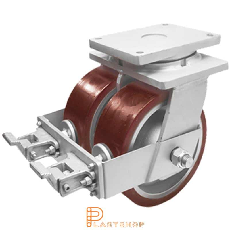 Dobbelthjul med bremse, plate, hjuldiameter 250 mm, byggehøyde 330 mm, nav i støpejern med myk bane i PUR i rød farge. 3950 kg bæreevne, doble kulelager