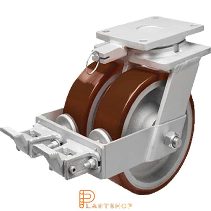 Double link wheel with brake, plate, wheel diameter 300 mm, building height 375 mm, hub in cast iron with soft track in PUR in red color. 3900 kg load capacity, double ball bearings